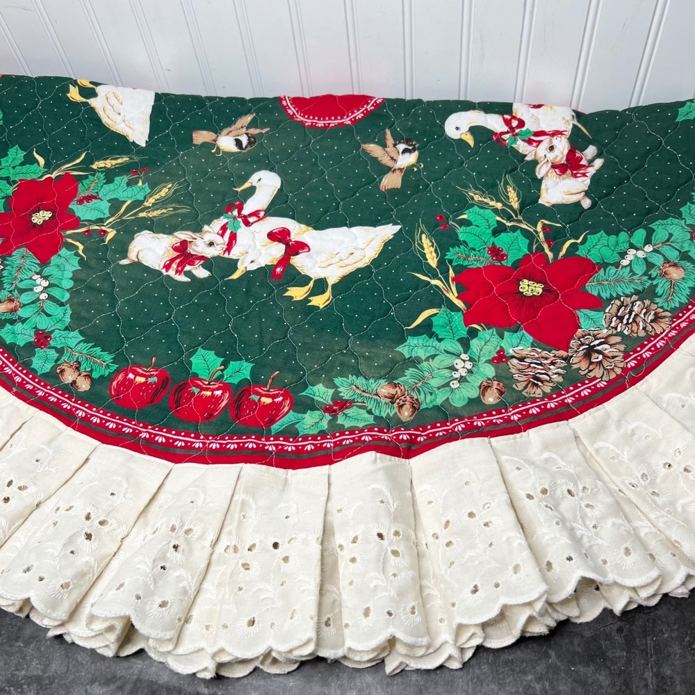 Vintage Handmade Geese Goose Tree Skirt Eyelet Lace | Cottagecore